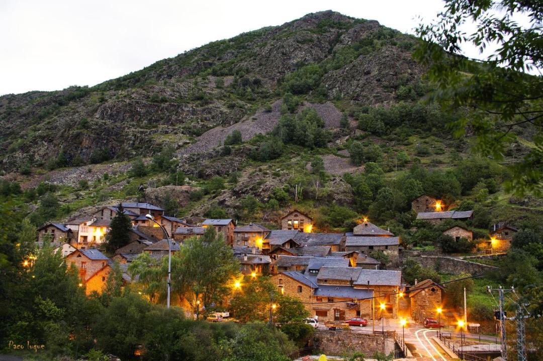 Photo of Others in Tavascan