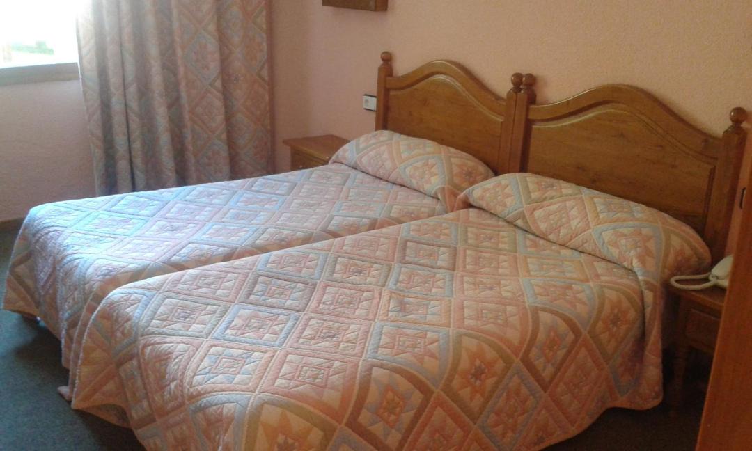 Photo of Bedroom in Llanaves de la Reina