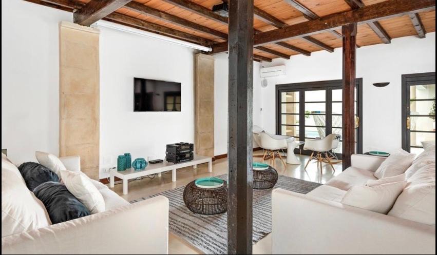 Photo of Livingroom in Mahon