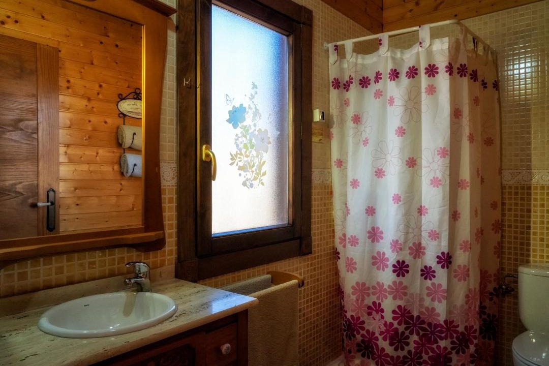 Photo of Bathroom in Hinojosas de Calatrava
