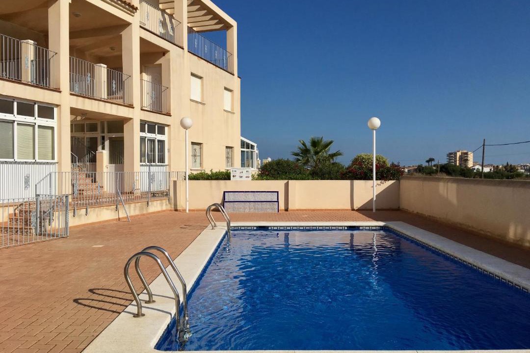 Photo of Patio Balcony in Los Nietos