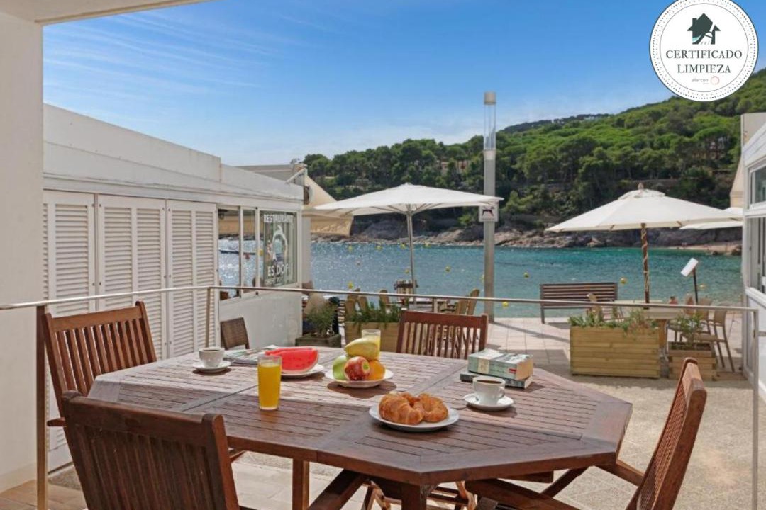 Photo of Patio Balcony in Tamariu