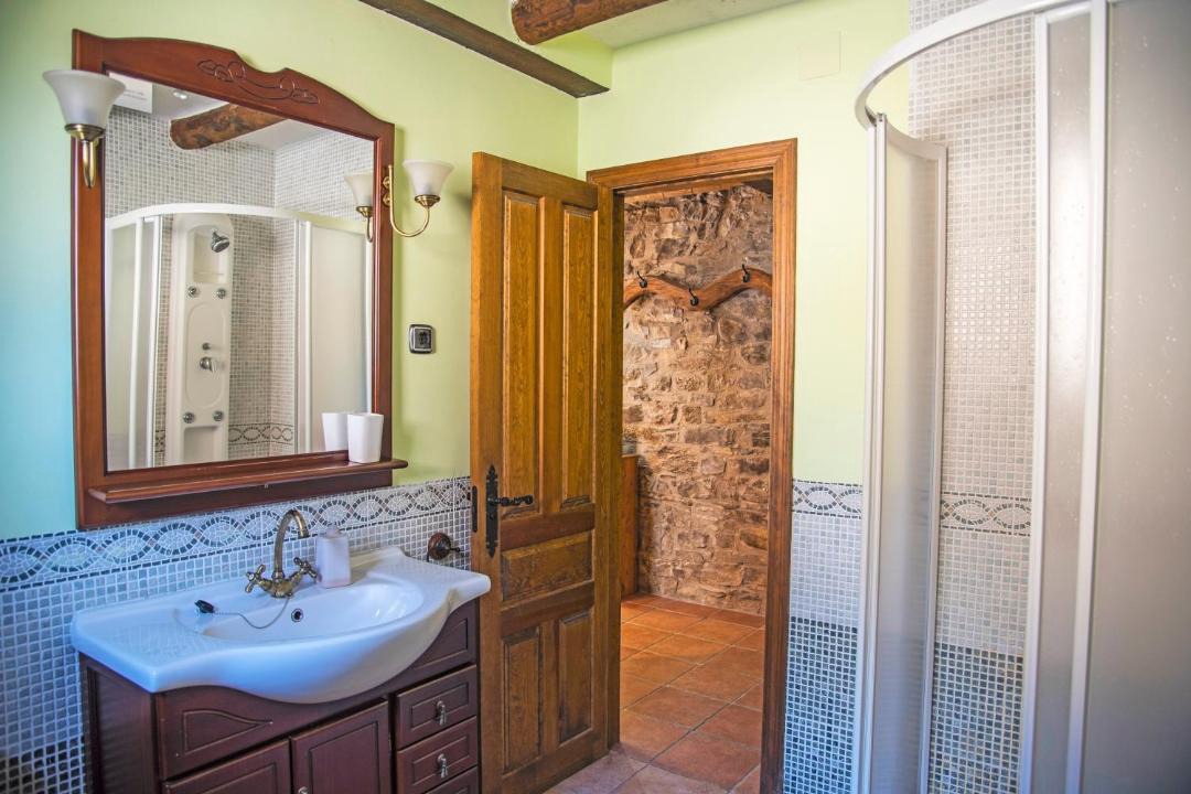 Photo of Bathroom in Belsierre