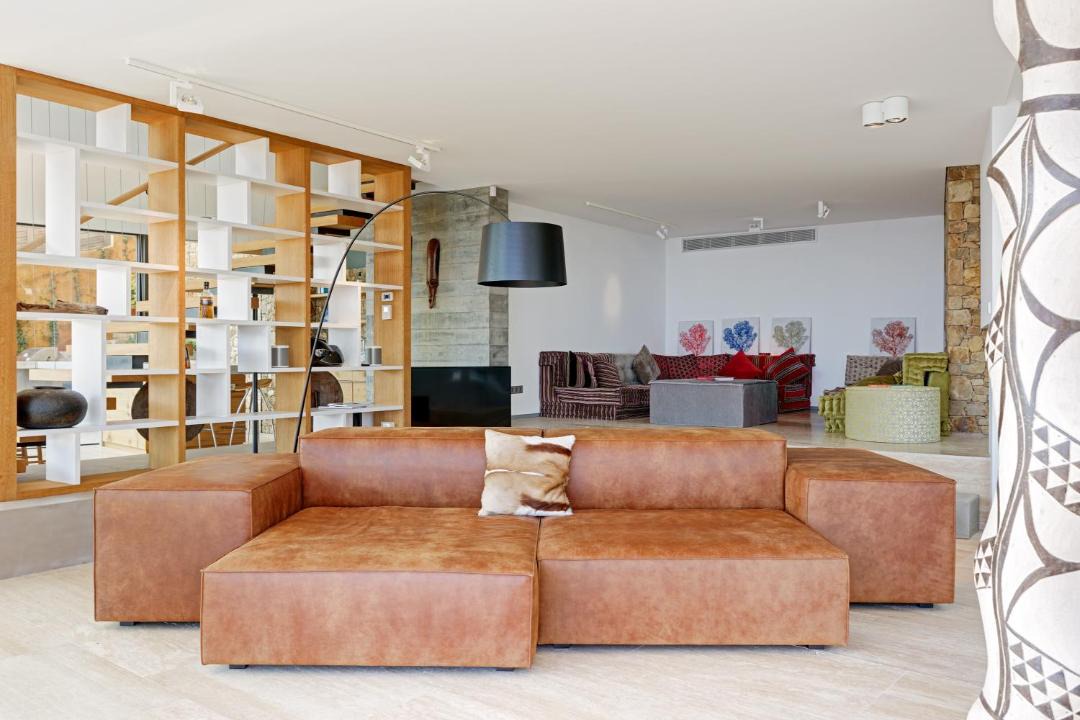 Photo of Livingroom in Tamariu