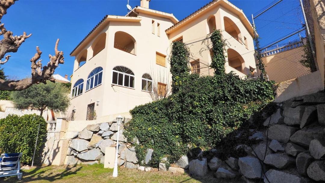 Photo of Buildings in Mataro