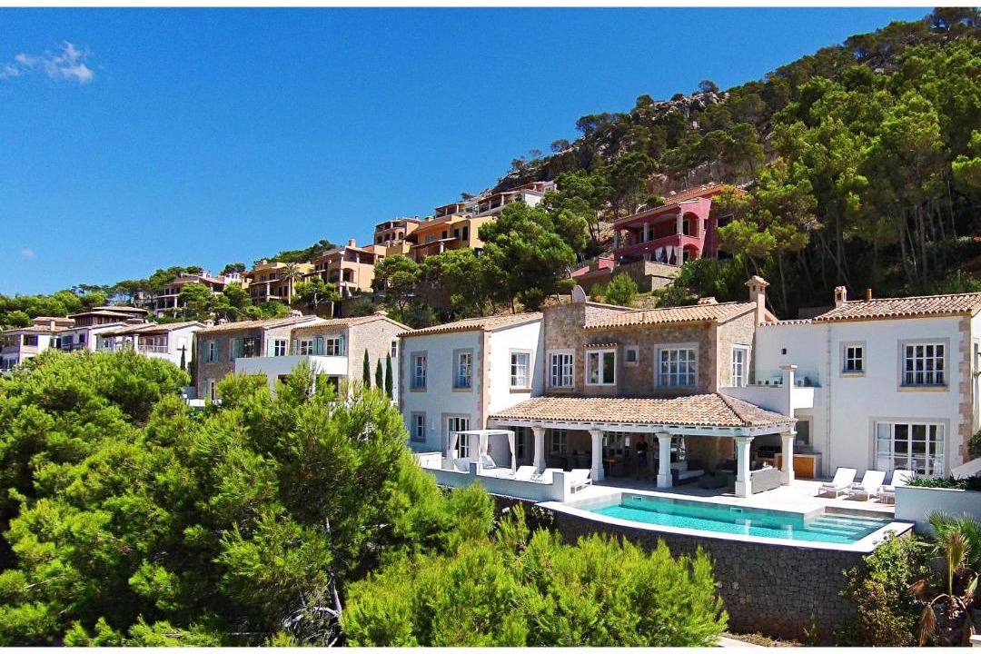 Photo of Buildings in Port d'Andraitx