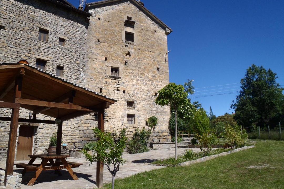Photo of Buildings in Guaso