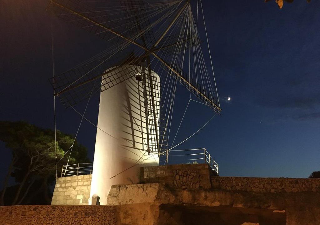Photo of Others in Es Castell