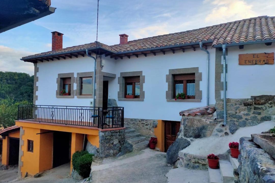 Photo of Buildings in Cillorigo de Liebana
