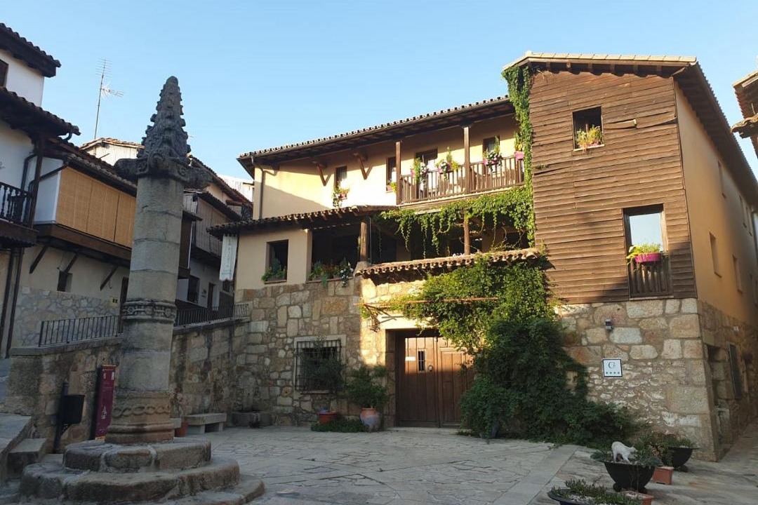Photo of Buildings in Valverde de la Vera