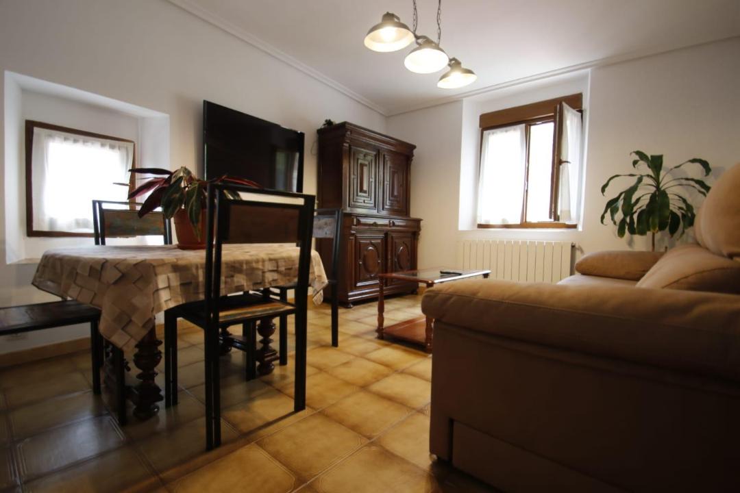 Photo of Livingroom in Penarrubia