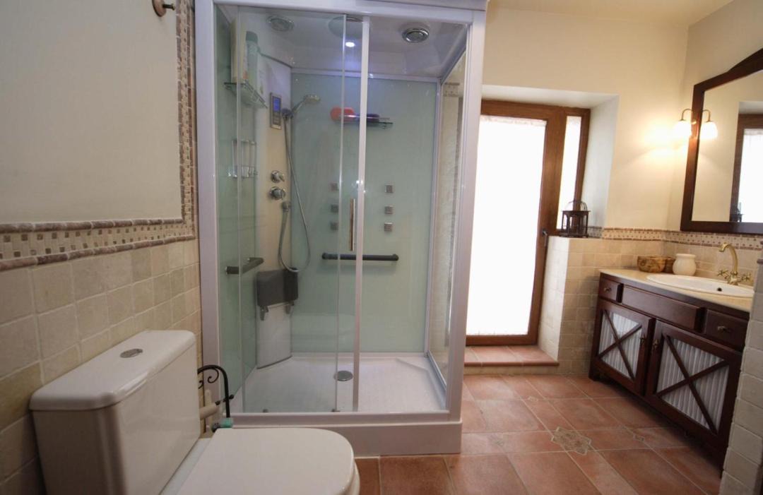 Photo of Bathroom in Moclin