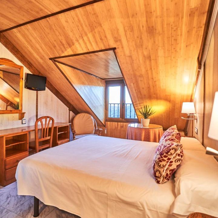 Photo of Bedroom in Sepulveda