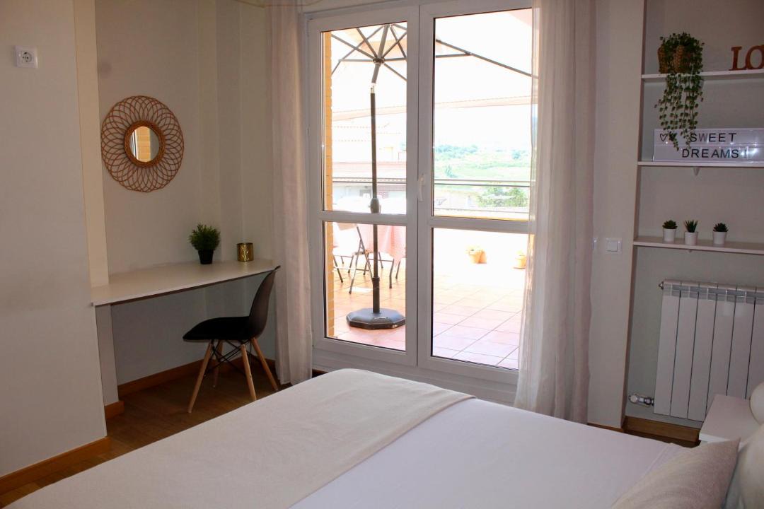 Photo of Bedroom in Entrena