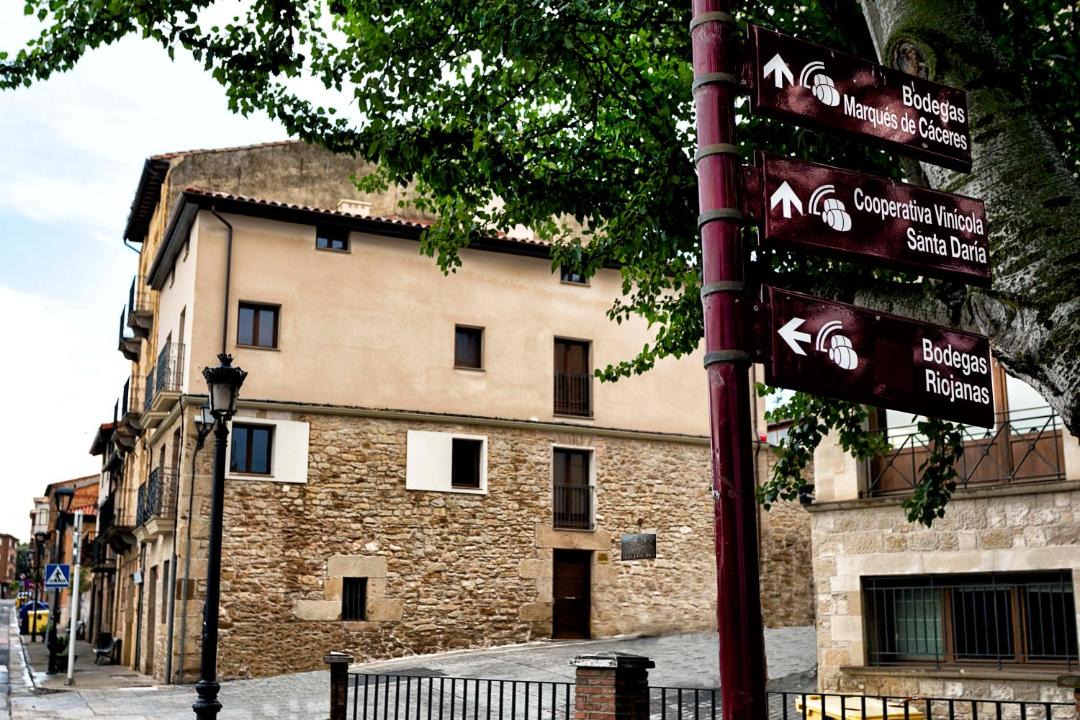 Photo of Buildings in Cenicero