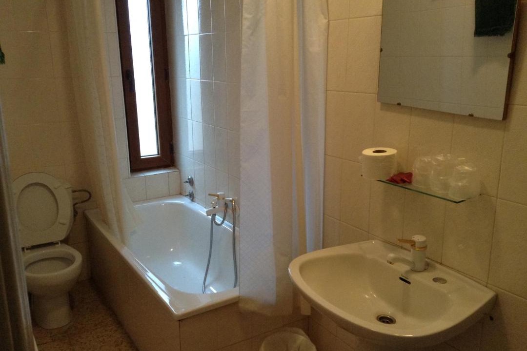 Photo of Bathroom in Villasabariego