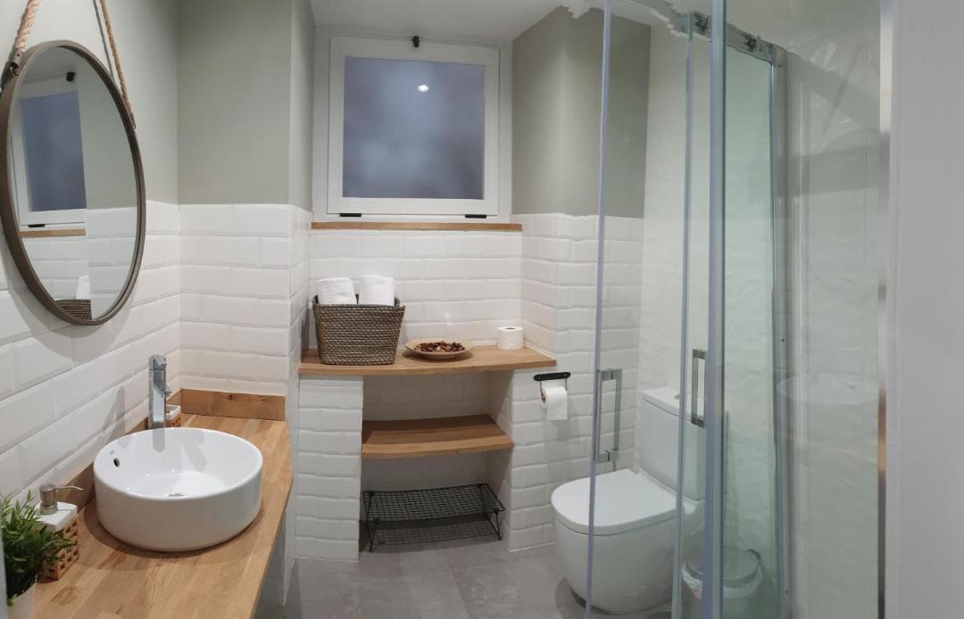 Photo of Bathroom in Pontedeume