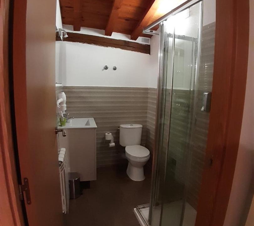 Photo of Bathroom in Santo Domingo de la Calzada