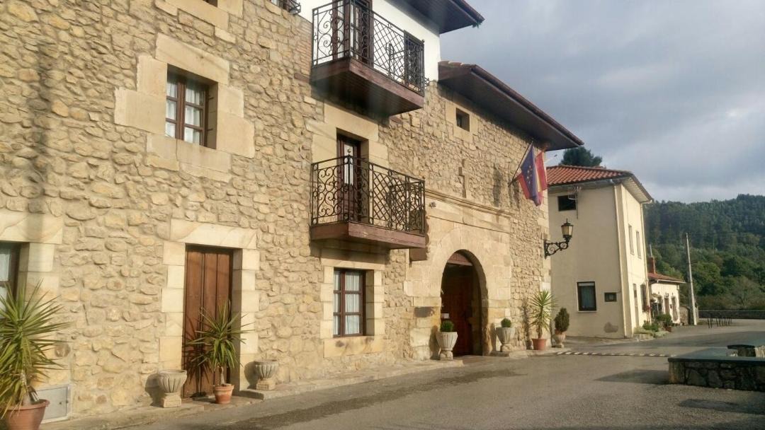 Photo of Buildings in Alfoz de Lloredo