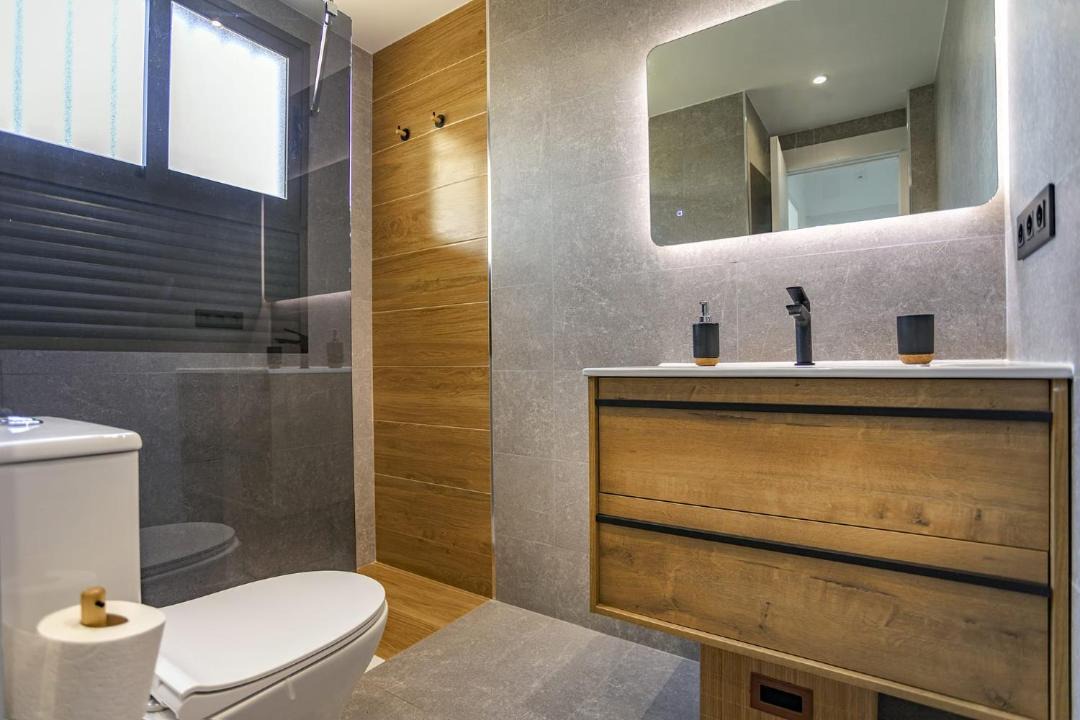 Photo of Bathroom in Torrequebrada