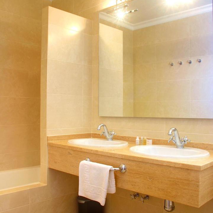 Photo of Bathroom in Cunas