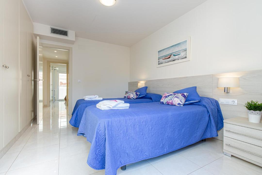 Photo of Bedroom in Roses Town Center