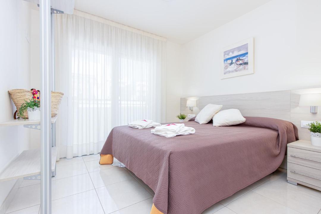 Photo of Bedroom in Roses Town Center