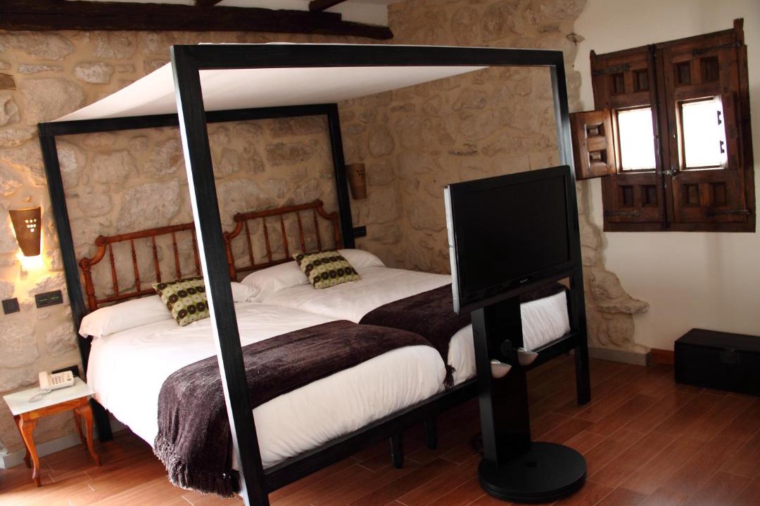 Photo of Bedroom in Valoria la Buena