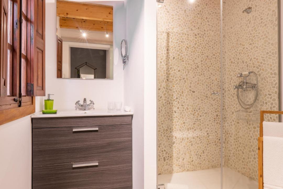 Photo of Bathroom in Banyalbufar