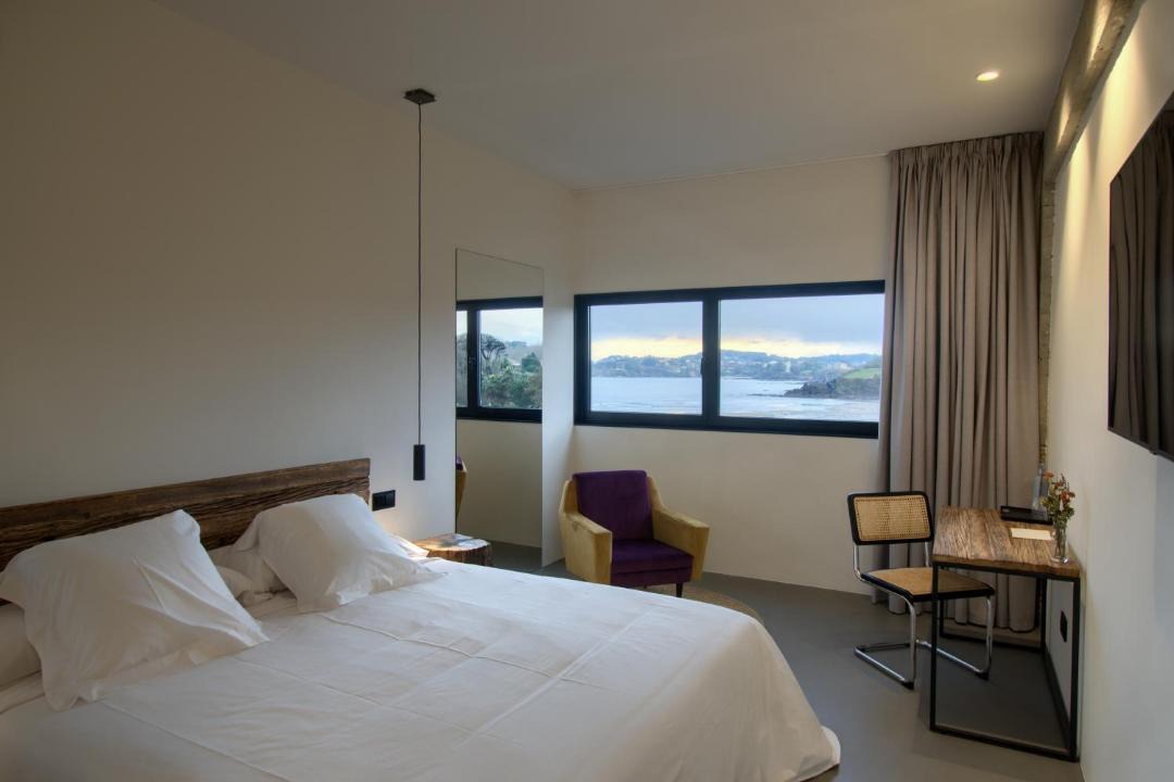 Photo of Bedroom in Bastiagueiro