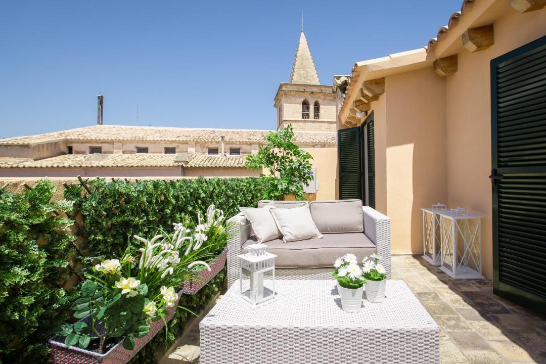 Photo of Patio Balcony in La Missio