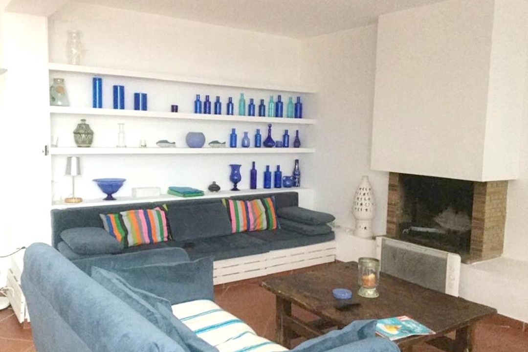Photo of Livingroom in Tamariu