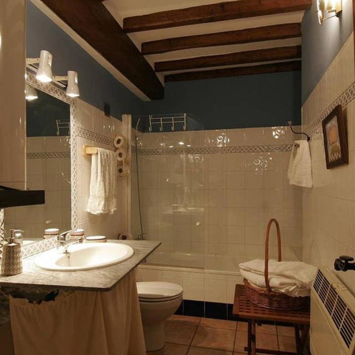 Photo of Bathroom in Robledillo de Gata