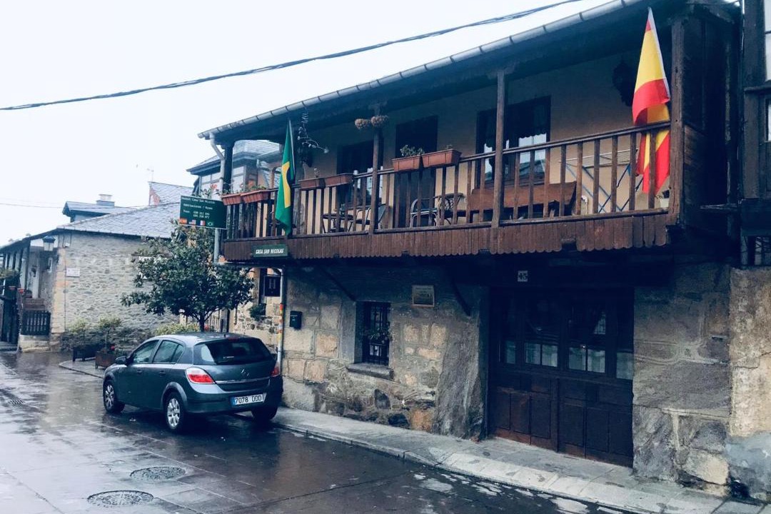 Photo of Buildings in Molinaseca