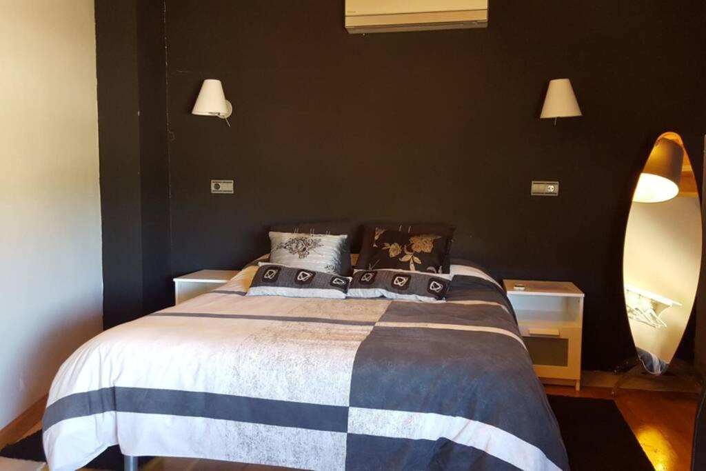 Photo of Bedroom in Melida