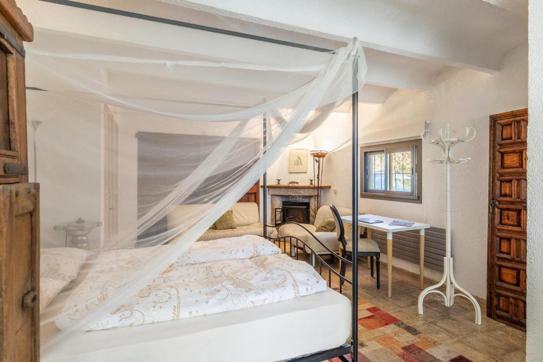 Photo of Bedroom in Calamayor