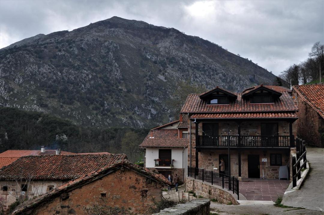 Photo of Buildings in Penarrubia