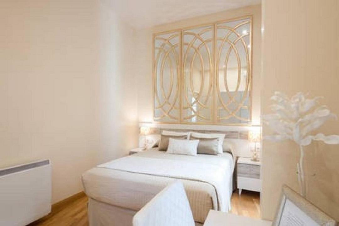Photo of Bedroom in Central District