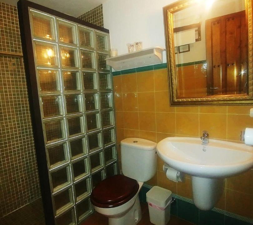 Photo of Bathroom in Oropesa