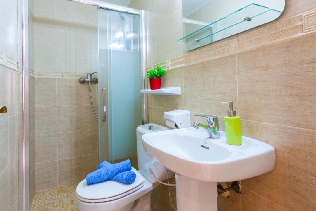 Photo of Bathroom in Palau-Saverdera