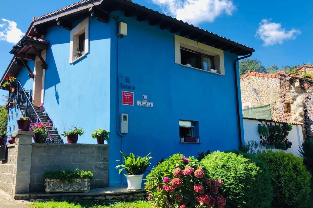 Photo of Buildings in El Barcenal