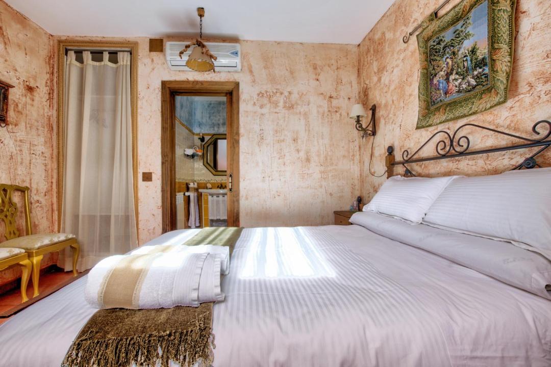 Photo of Bedroom in Ruidera