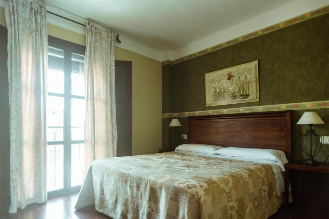Photo of Bedroom in Villamartin de la Abadia