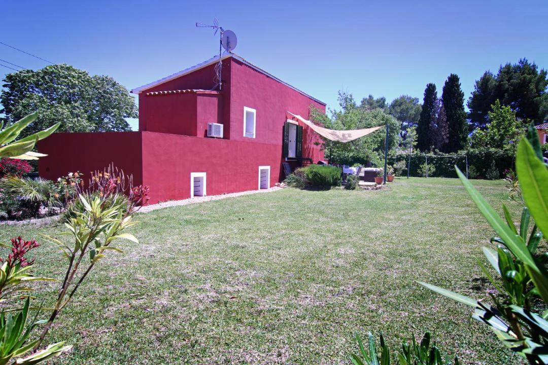 Photo of Buildings in Son Espanyol
