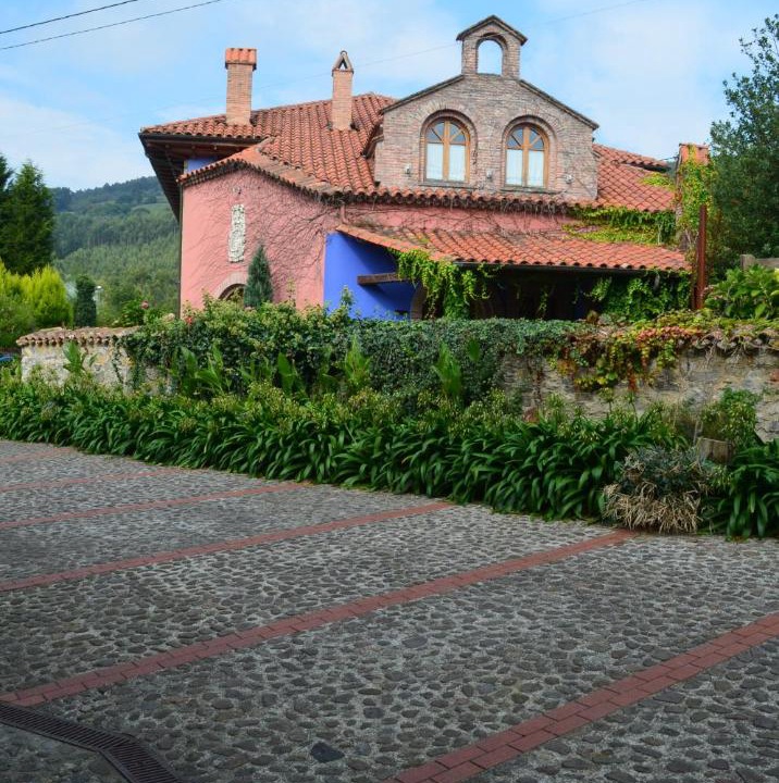 Photo of Others in Bedrinana