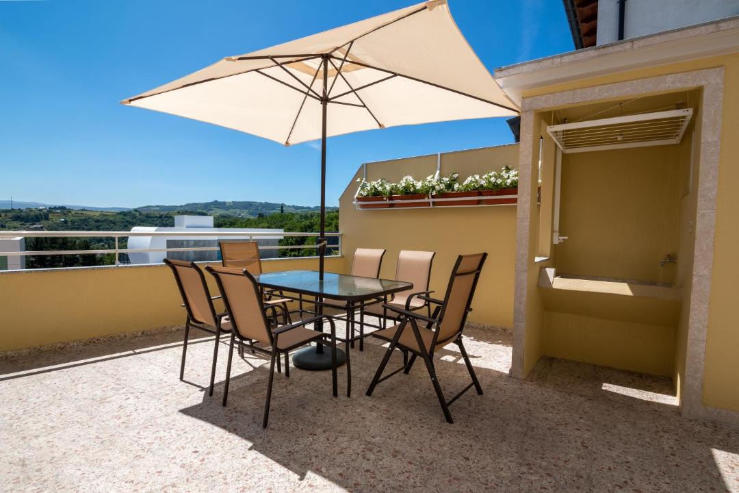 Photo of Patio Balcony in Sarria