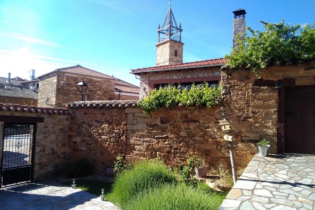 Photo of Others in Valdespino de Somoza