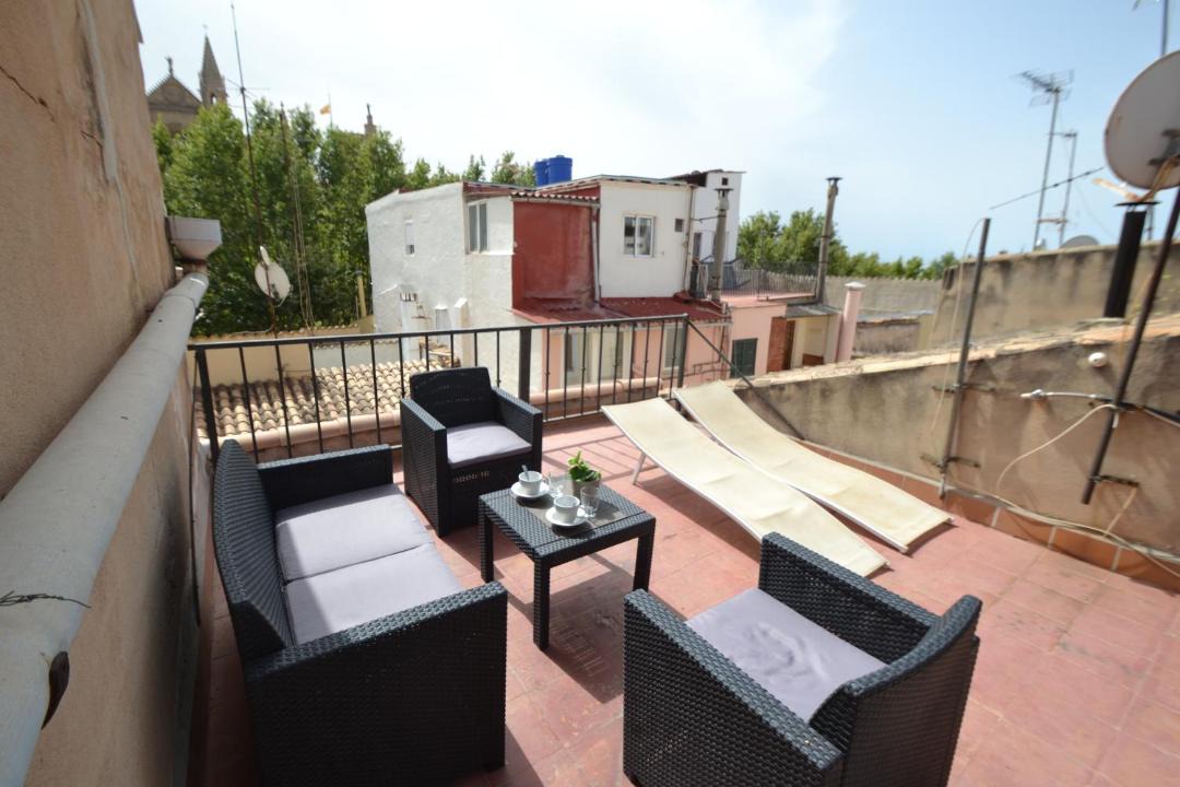 Photo of Patio Balcony in La Llotja-Born