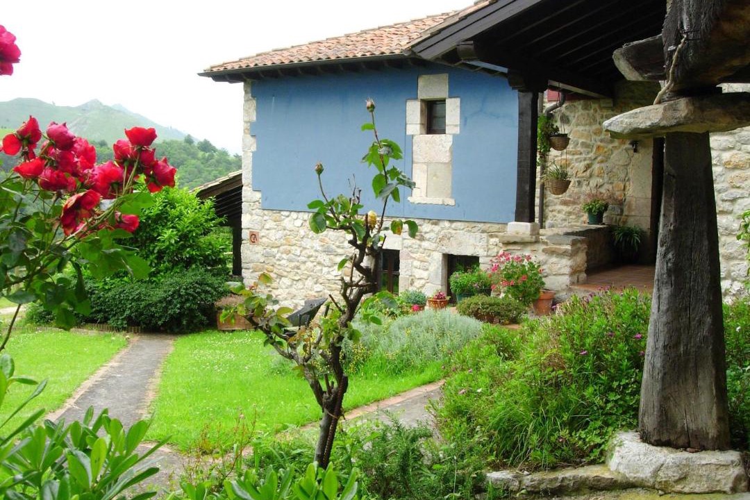Photo of Buildings in Ribadesella