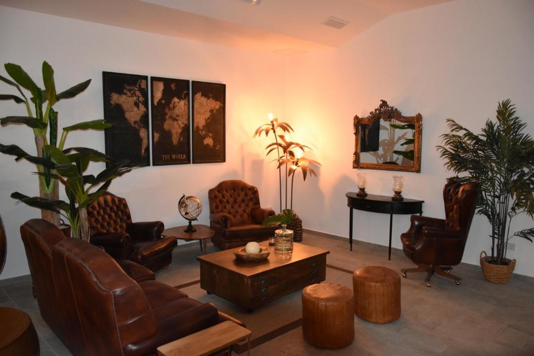 Photo of Livingroom in Establiments